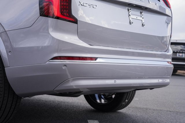 New 2026 Volvo XC90 B6 Plus w/ Protection Package Premier image 7