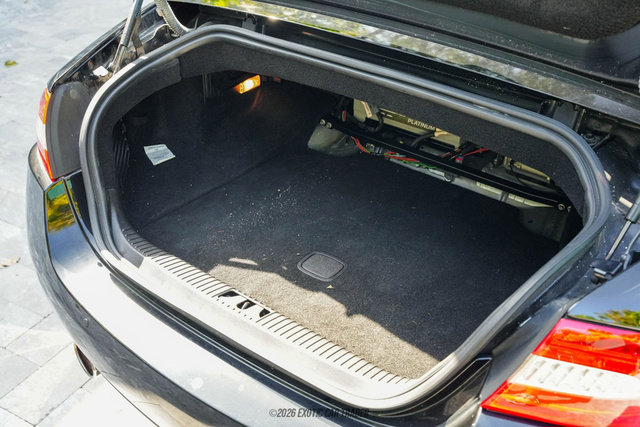 Used 2014 Jaguar XK Convertible image 58