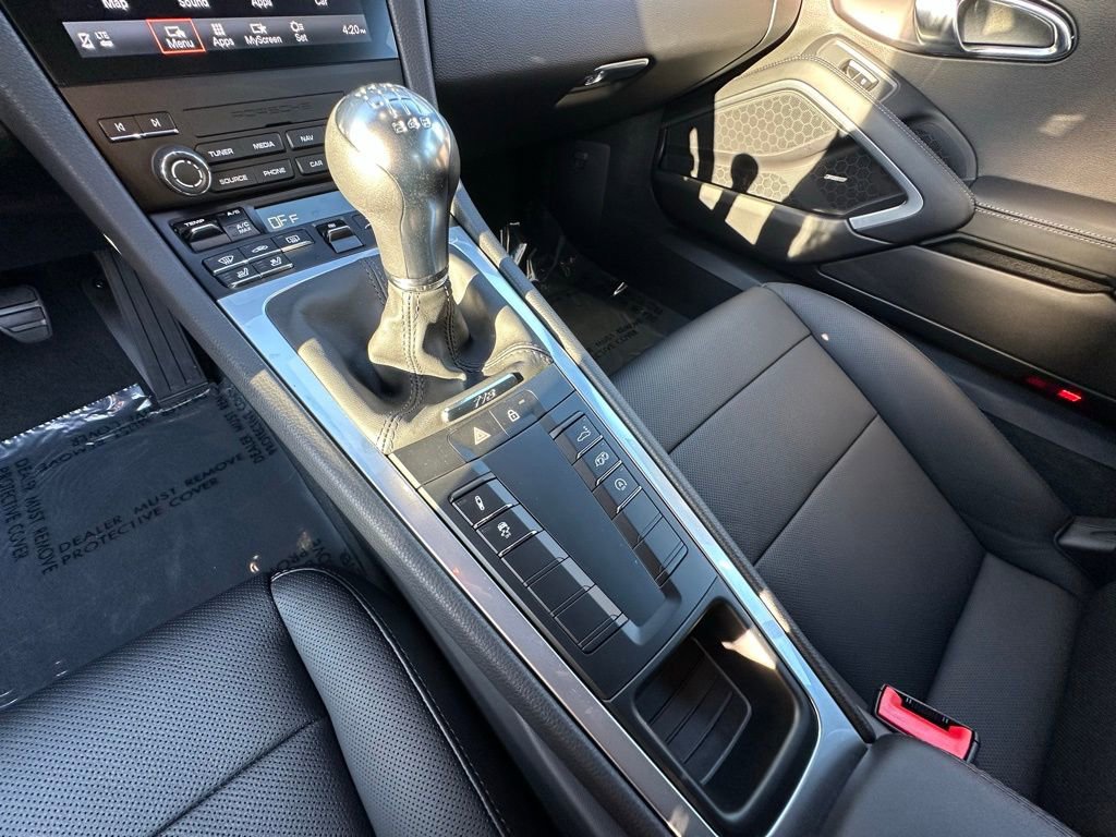 Certified 2025 Porsche 718 Cayman image 28