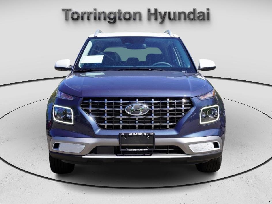 New 2025 Hyundai Venue Limited image 2