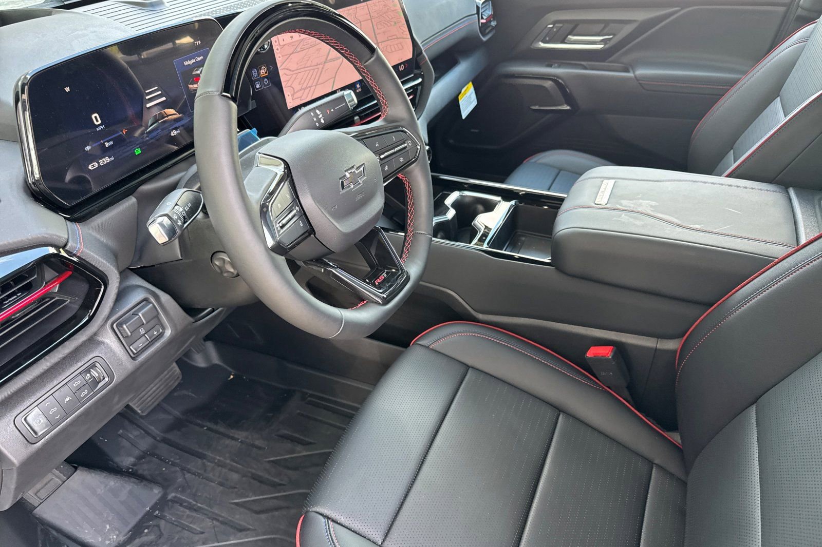 New 2024 Chevrolet Silverado EV RST image 9