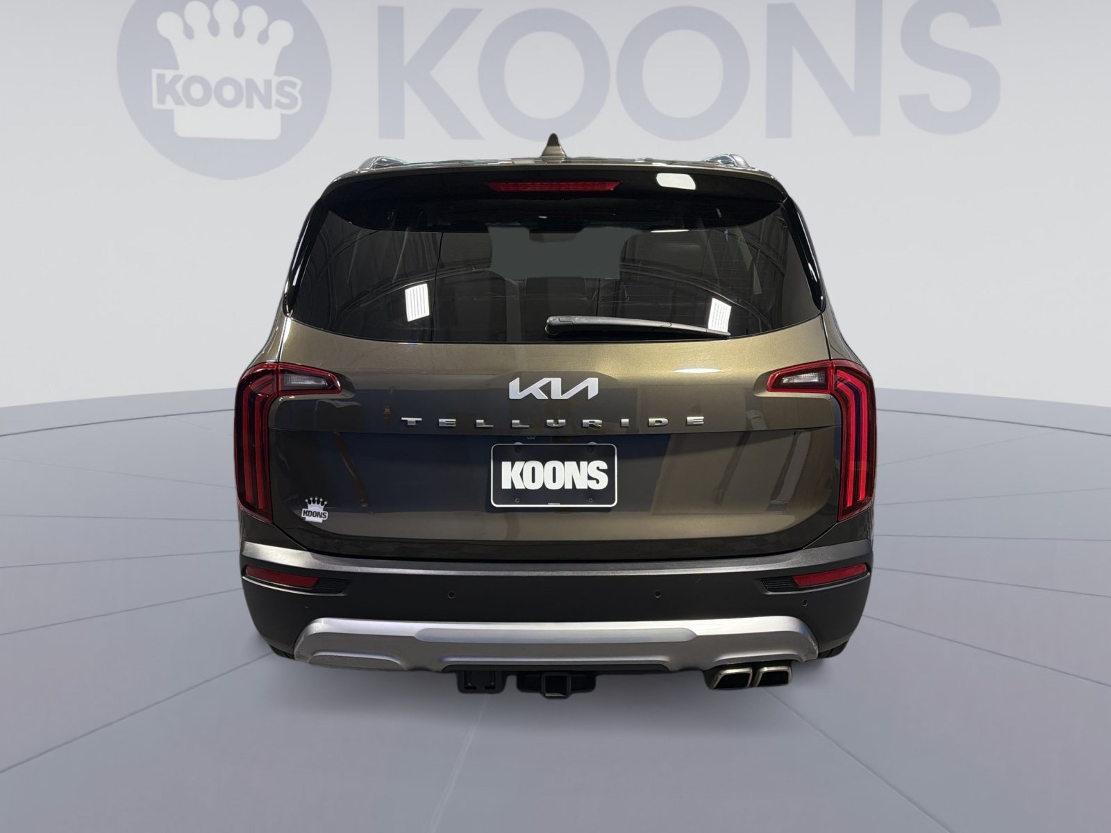 Used 2022 Kia Telluride SX w/ Towing Package FWD image 5