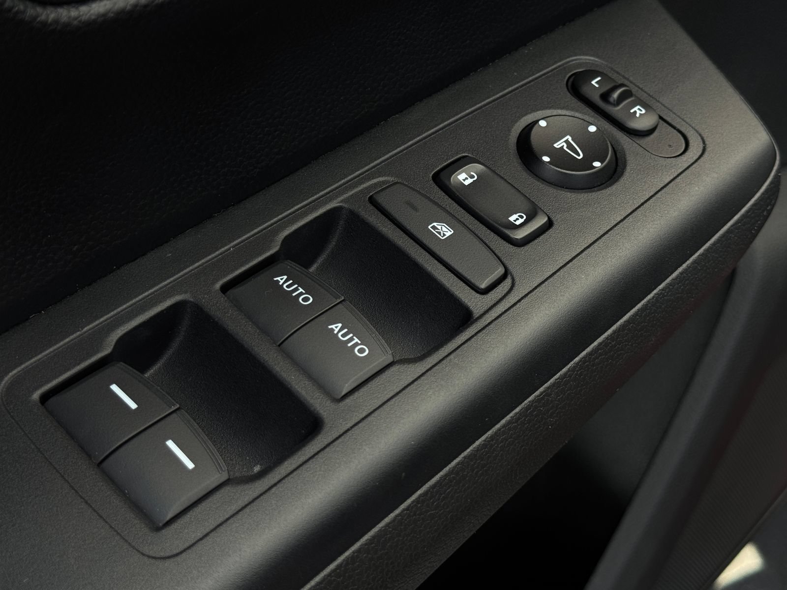 Certified 2023 Honda CR-V Sport image 14