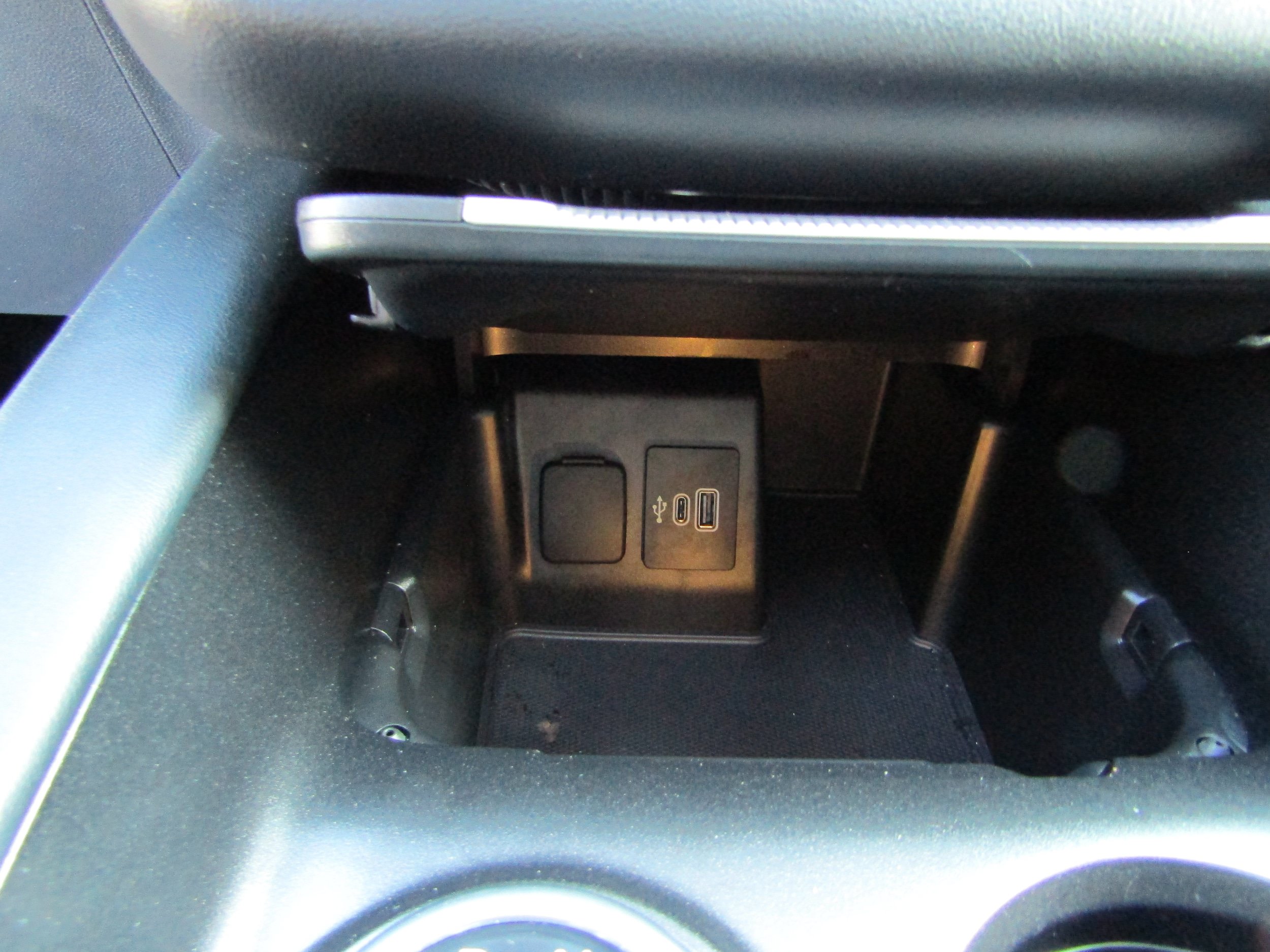 Used 2025 Ford Explorer ST w/ Sun And Sound Package AWD/4WD image 45