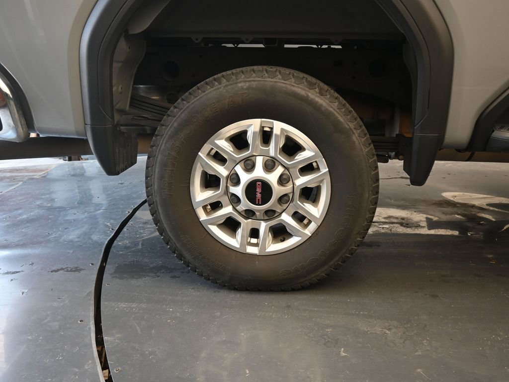 Used 2024 GMC Sierra 2500 Pro w/ 1SA Pro Safety Plus Package image 9