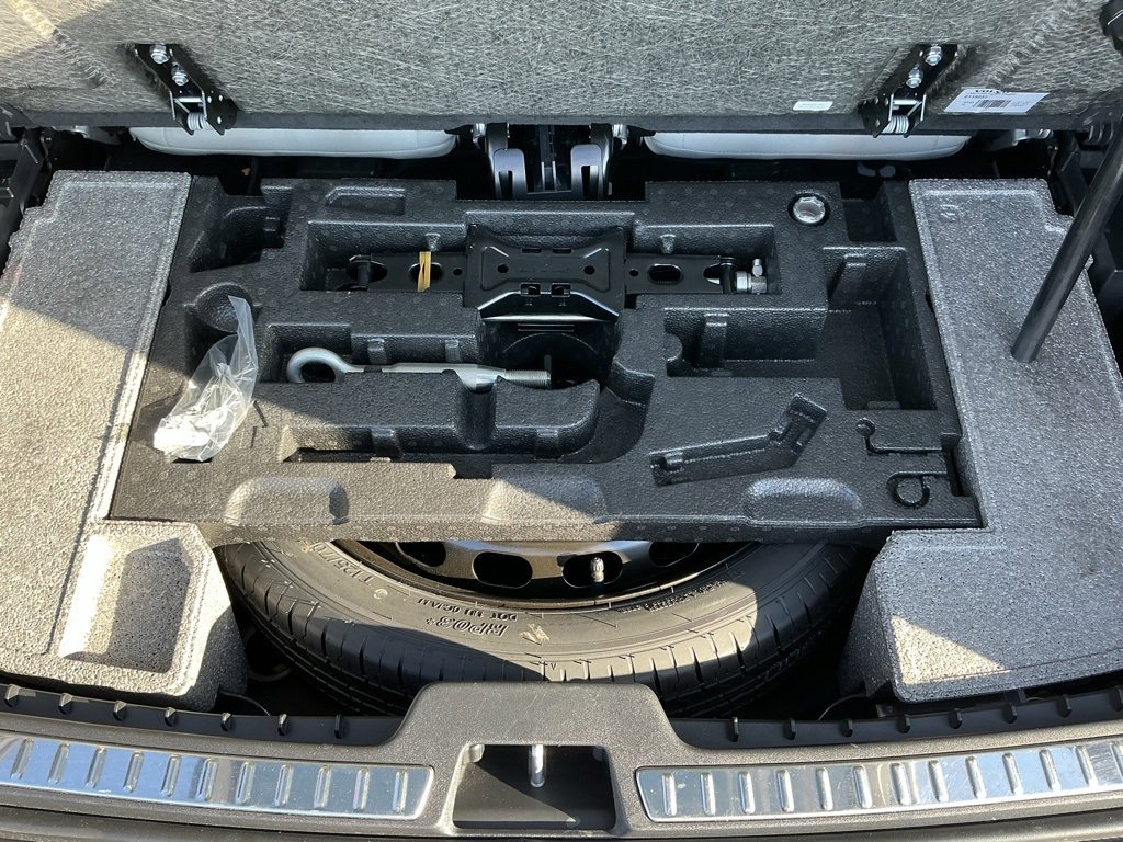 Used 2023 Volvo XC90 B6 Ultimate w/ Protection Package Premier image 21