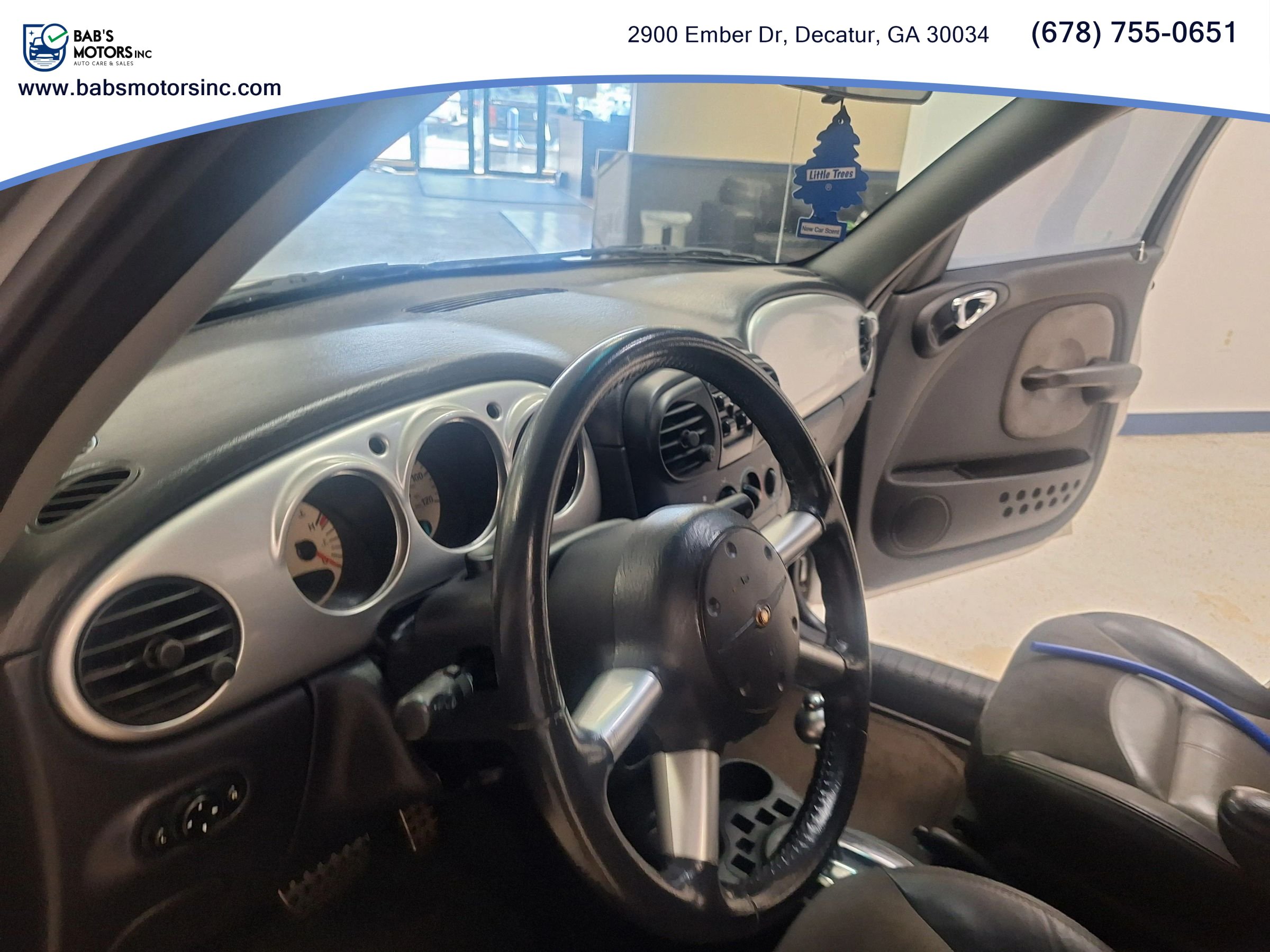 Used 2004 Chrysler PT Cruiser Limited FWD image 16