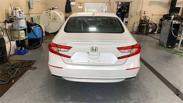 Used 2019 Honda Accord LX image 4