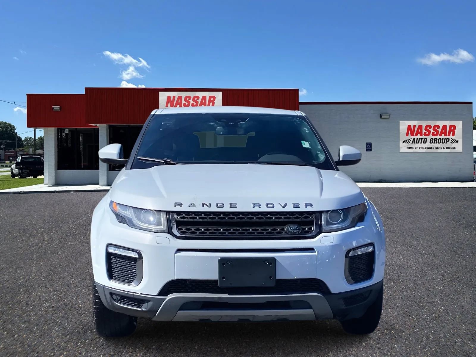 Used 2016 Land Rover Range Rover Evoque HSE AWD/4WD image 2