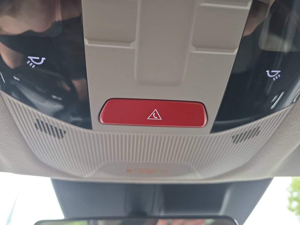Used 2025 Kia K4 FWD image 32