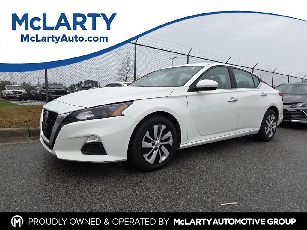 Used 2022 Nissan Altima 2.5 S image 1