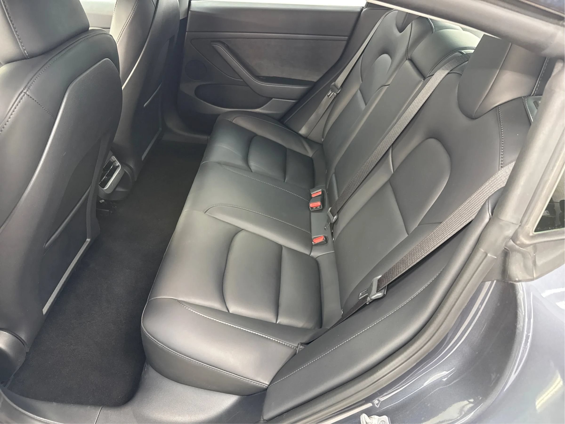 Used 2023 Tesla Model 3 Standard Range RWD image 14