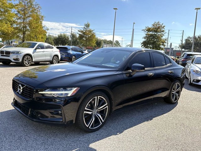 Used 2022 Volvo S60 B5 R-Design w/ Advanced Package AWD/4WD image 7