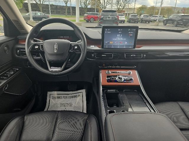 Certified 2024 Lincoln Aviator Reserve w/ Jet Package AWD/4WD image 32