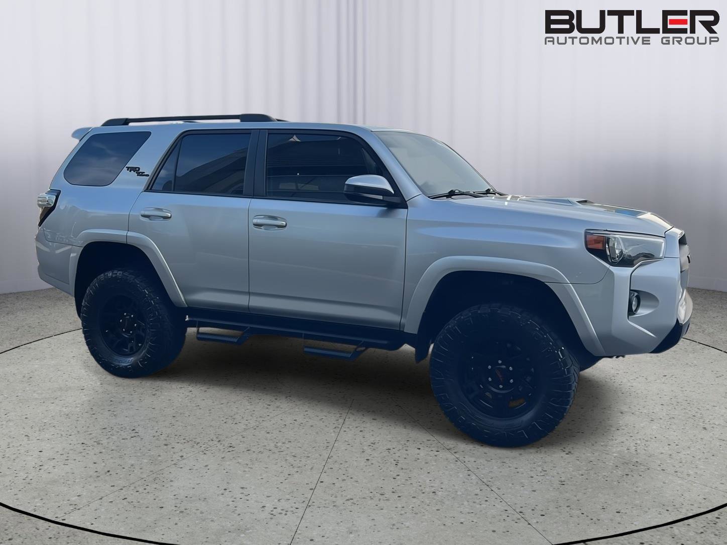 Used 2019 Toyota 4Runner TRD Off-Road image 7