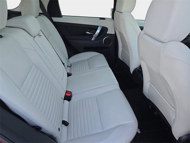 Used 2025 Land Rover Discovery Sport S image 13