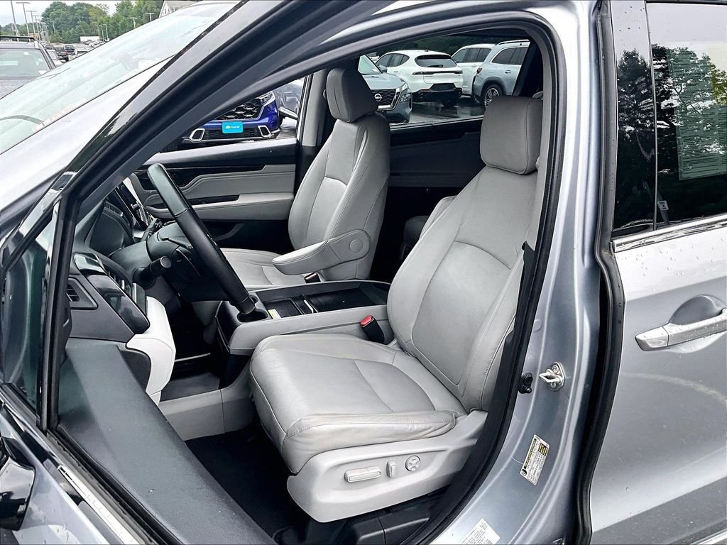 Used 2018 Honda Odyssey Elite image 10