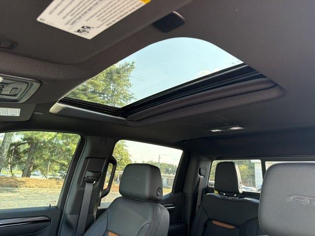 New 2026 GMC Sierra 1500 AT4 w/ Technology Package AWD/4WD image 12