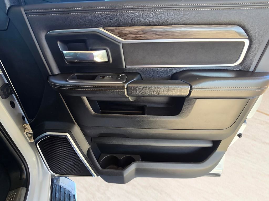 Used 2020 RAM 2500 Laramie w/ Chrome Appearance Group image 47