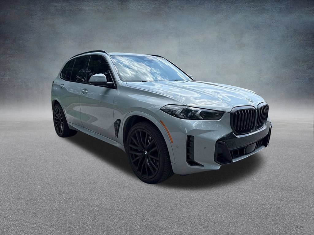 Used 2024 BMW X5 xDrive40i w/ M Sport Package AWD/4WD image 8