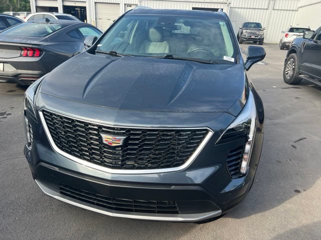 Used 2019 Cadillac XT4 Premium Luxury AWD/4WD image 3
