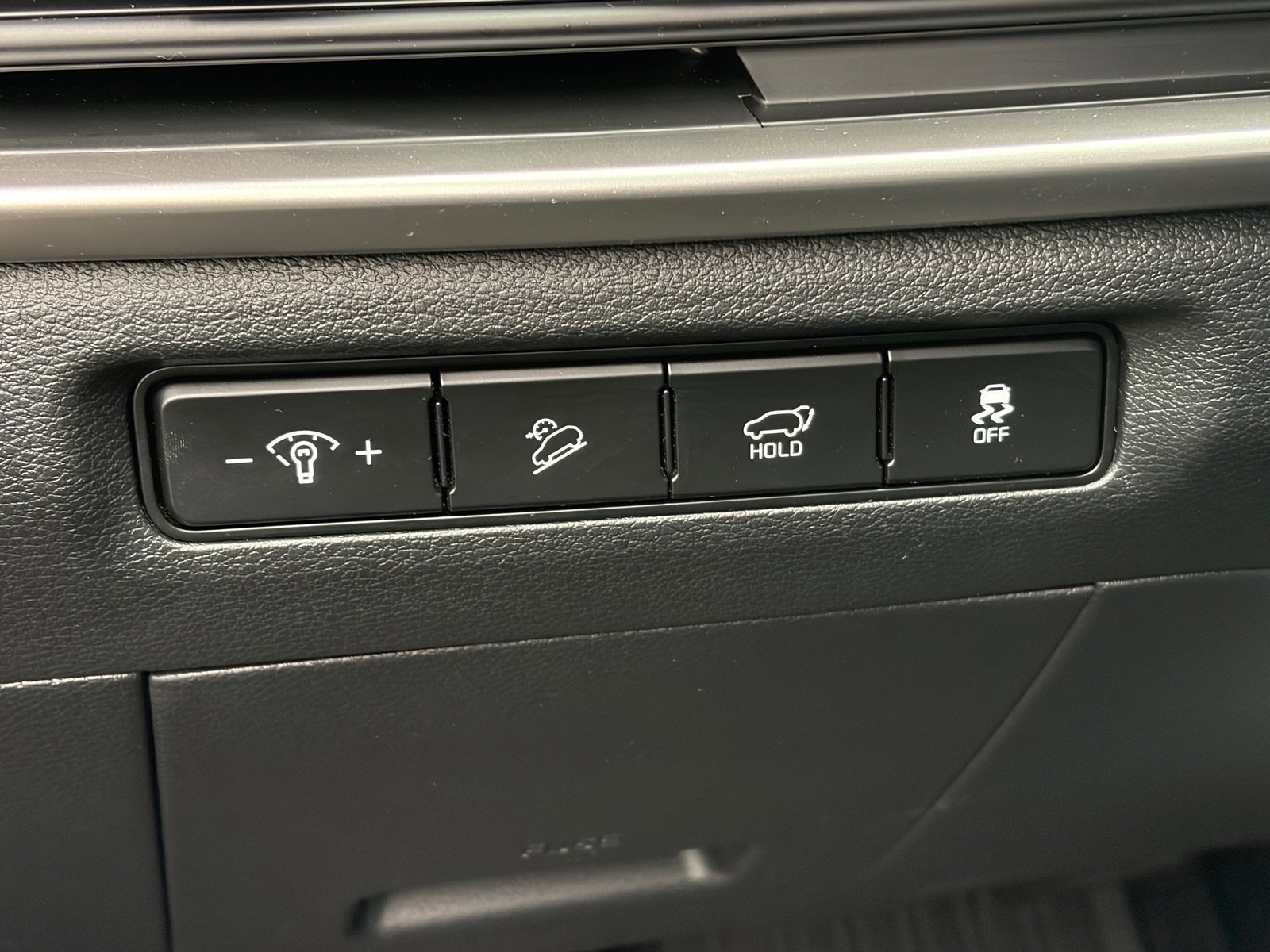 Used 2025 Kia Telluride S image 10