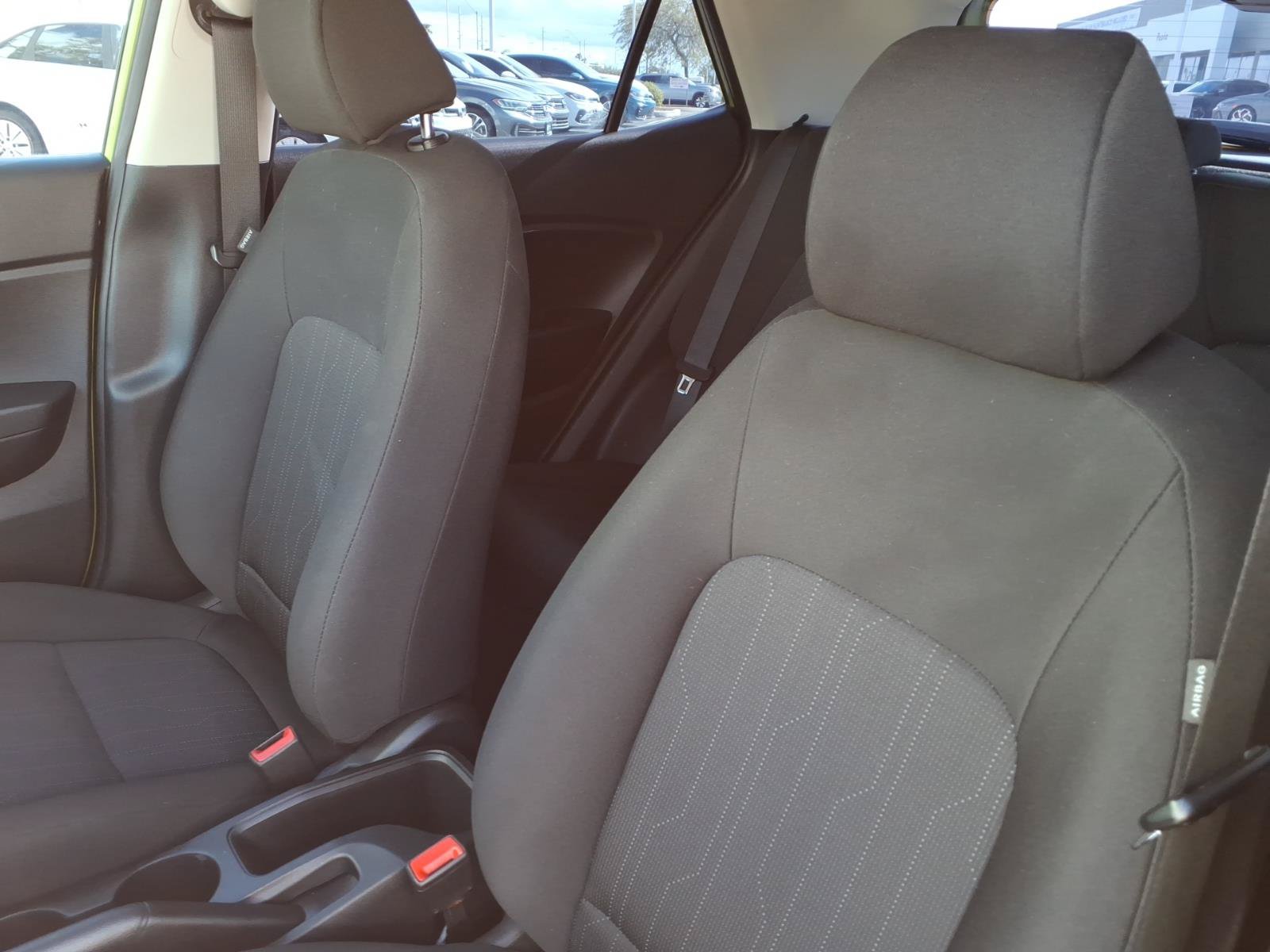 Used 2022 Hyundai Venue SE FWD image 25