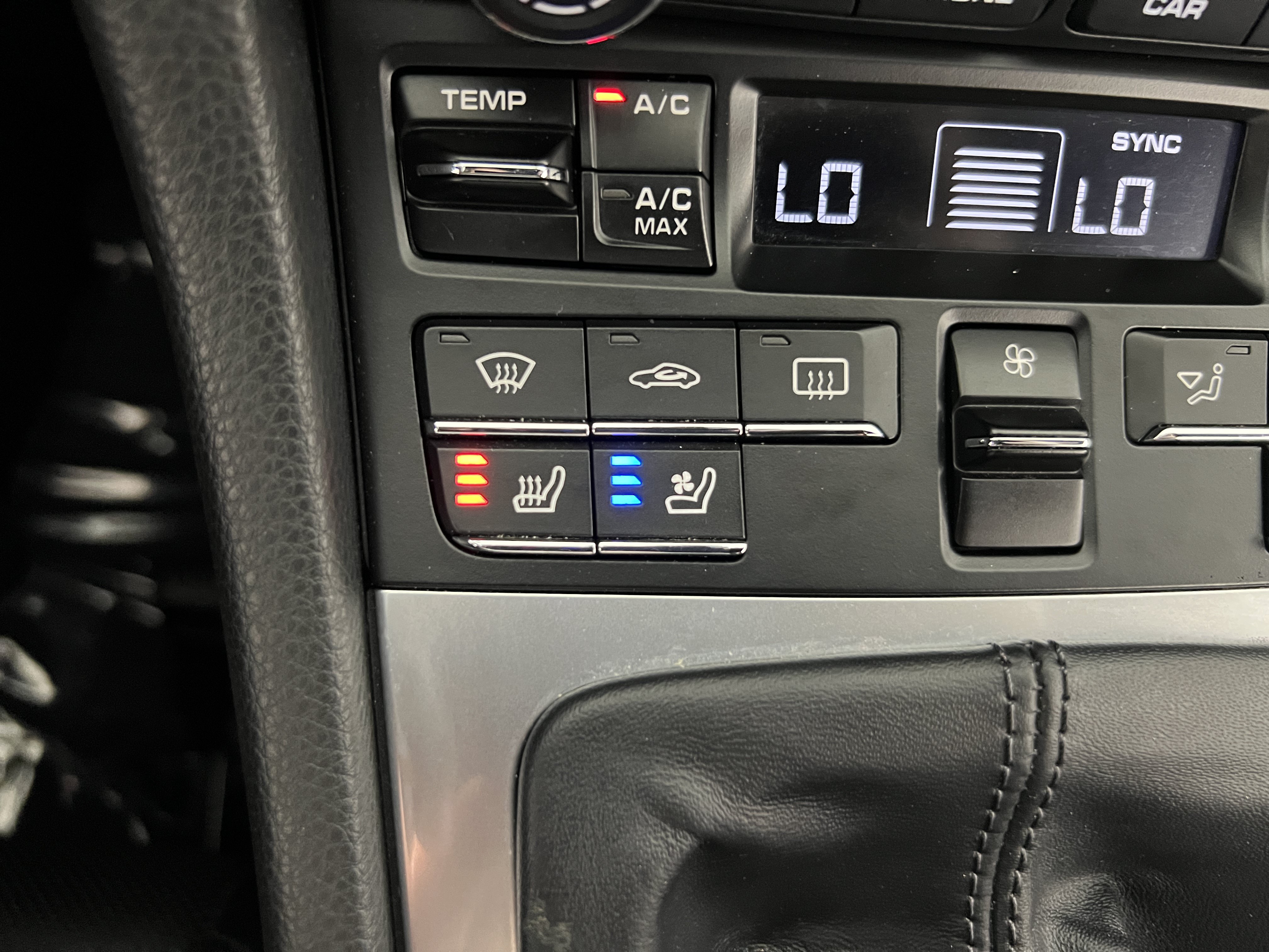 Certified 2018 Porsche 718 Cayman S RWD image 23