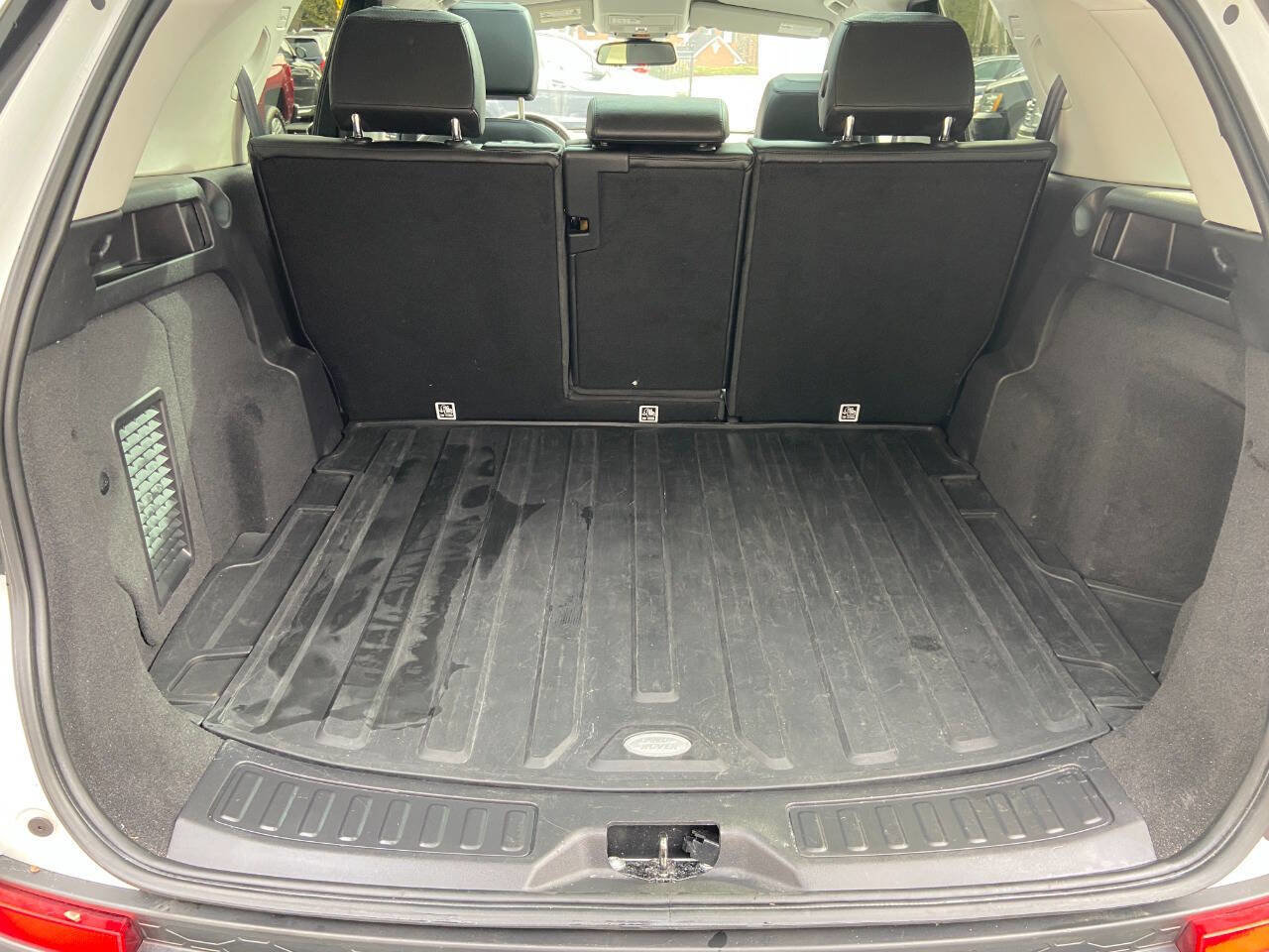 Used 2015 Land Rover Discovery Sport HSE image 21