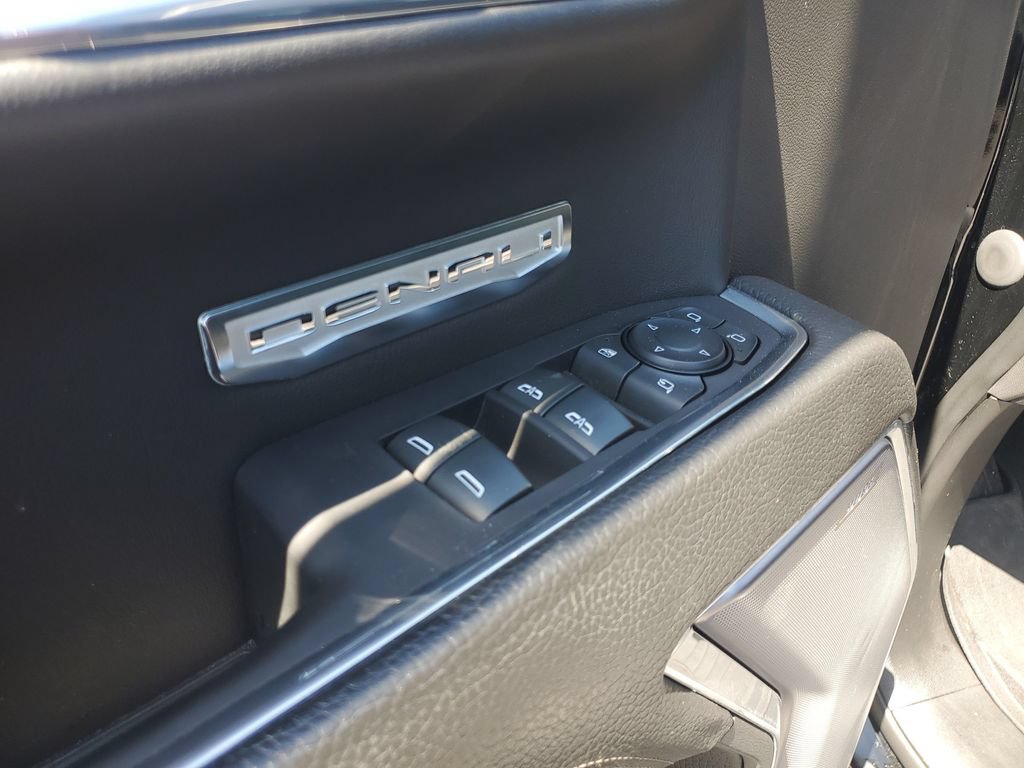 Certified 2023 GMC Sierra 1500 Denali w/ Denali Reserve Package AWD/4WD image 26