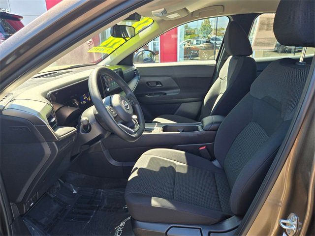 Used 2025 Nissan Kicks S image 22