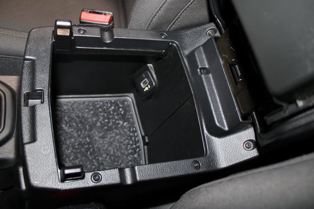 Used 2021 Jeep Wrangler Sport image 28