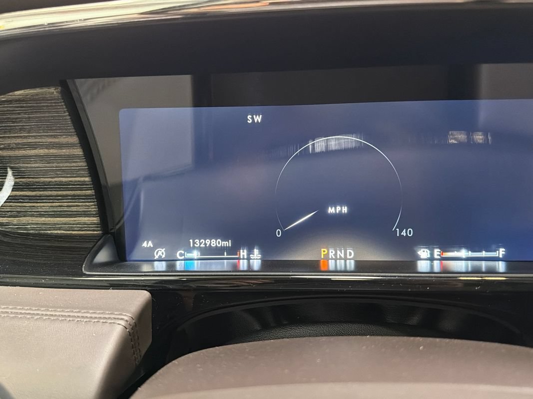 Used 2020 Lincoln Navigator Black Label w/ Cargo Convenience Package AWD/4WD image 18