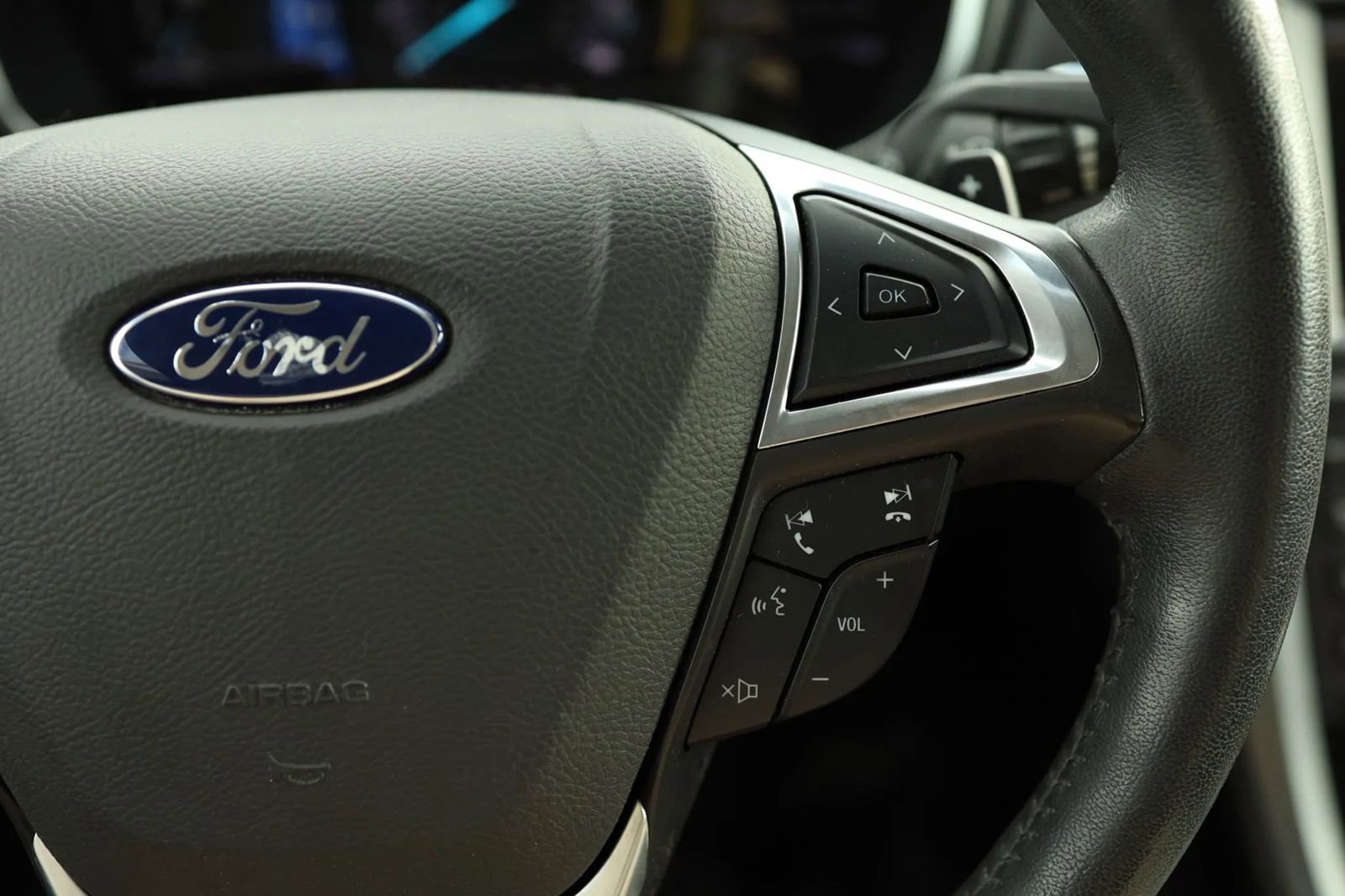 Used 2016 Ford Fusion Titanium image 22