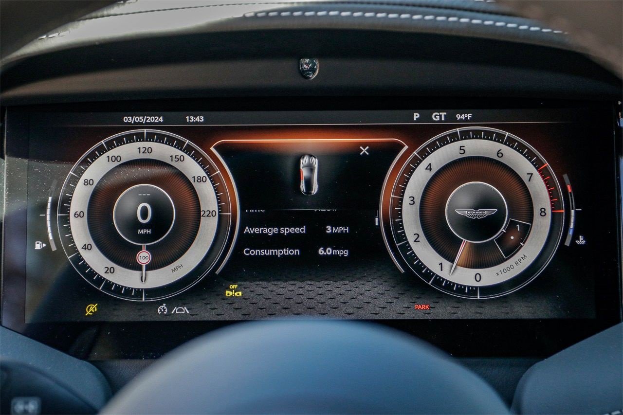 Used 2024 Aston Martin DB12 image 6