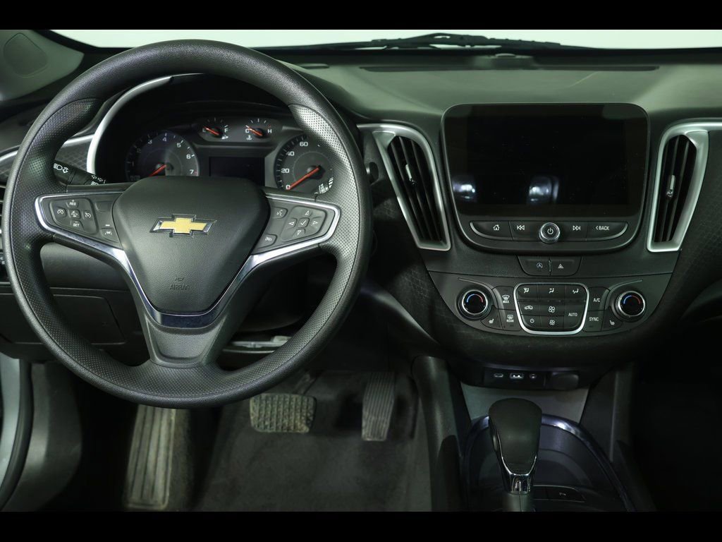 Used 2024 Chevrolet Malibu LT image 21