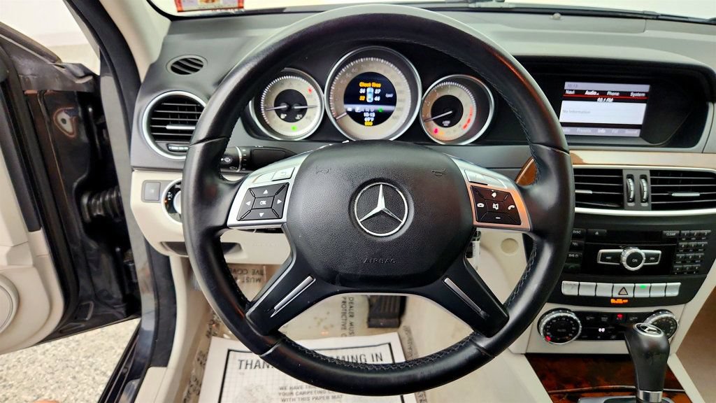 Used 2013 Mercedes-Benz C 300 4MATIC Sedan image 13