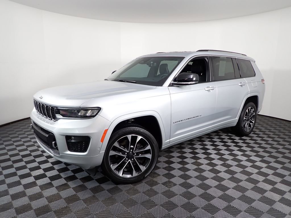Used 2023 Jeep Grand Cherokee L Overland w/ Luxury Tech Group IV AWD/4WD image 13