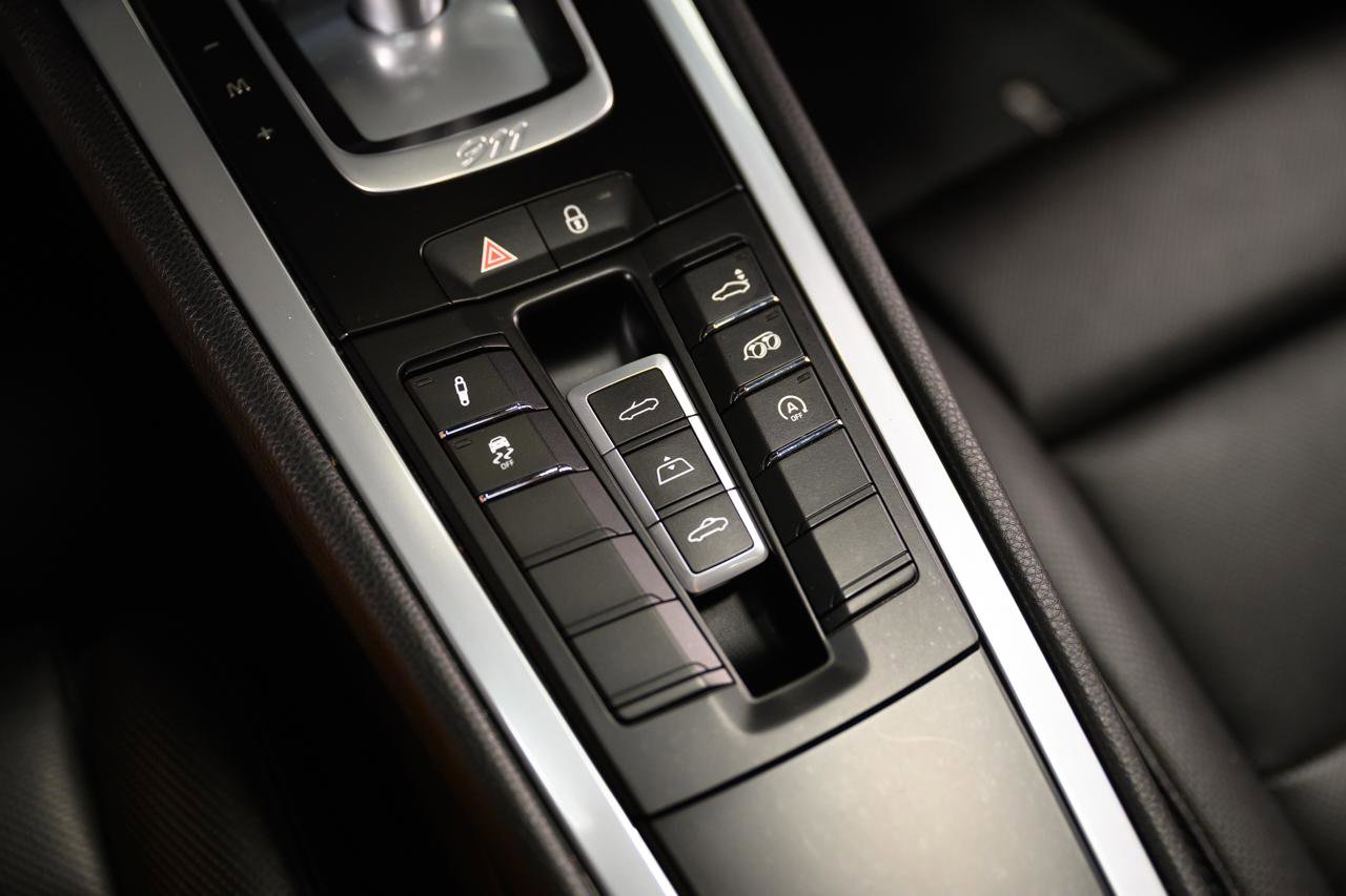 Used 2017 Porsche 911 Carrera S RWD image 37