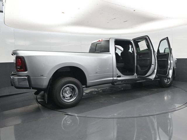 New 2026 RAM 3500 Tradesman AWD/4WD image 51