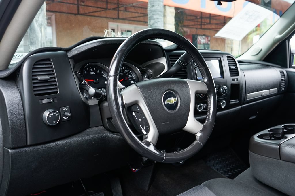 Used 2010 Chevrolet Silverado 2500 LT RWD image 19