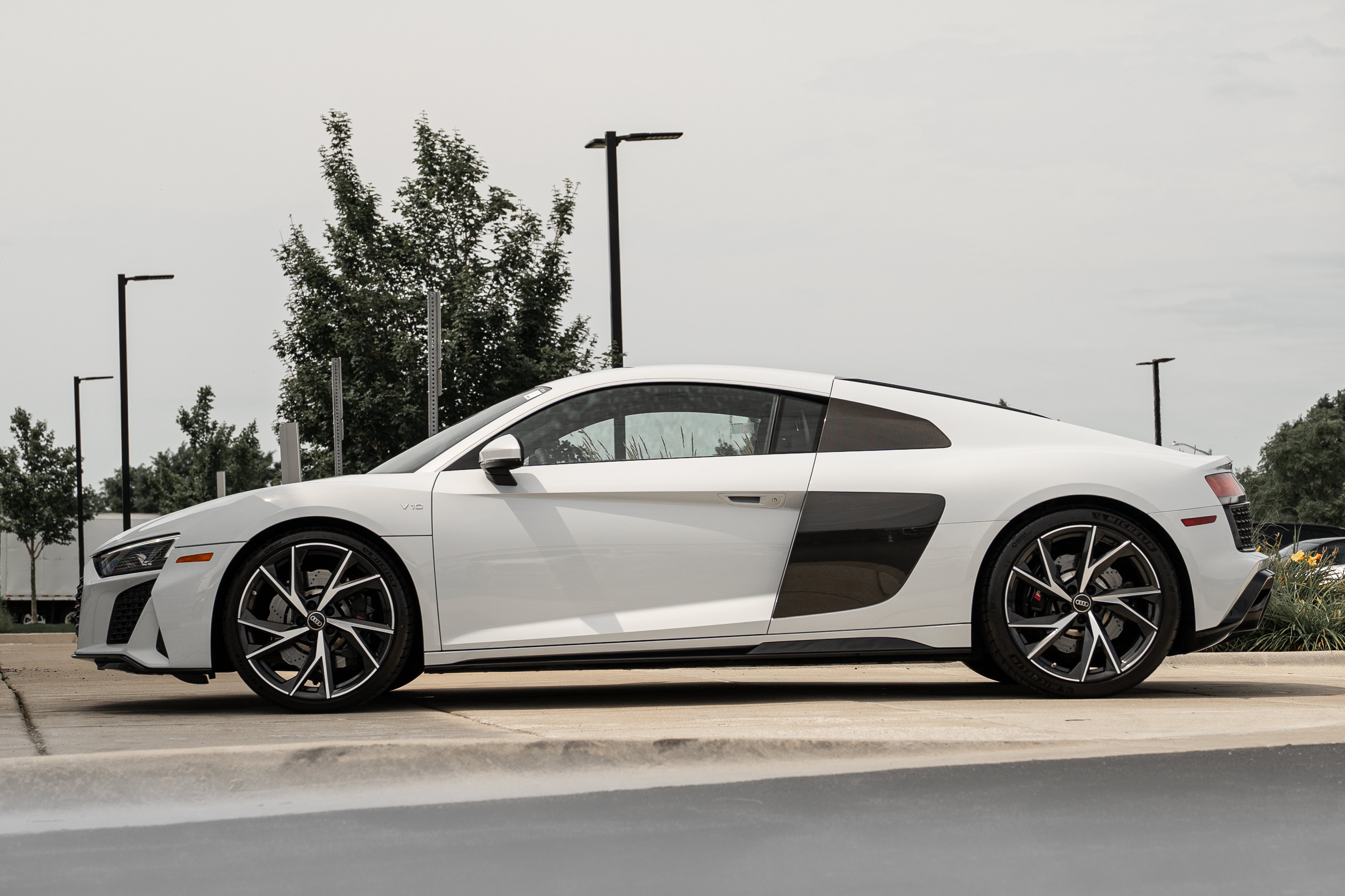 Certified 2023 Audi R8 V10 performance w/ Premium Package RWD image 6