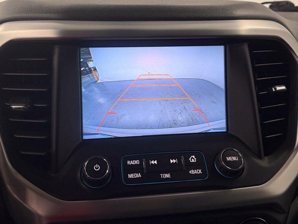 Used 2017 GMC Acadia SLT FWD image 19