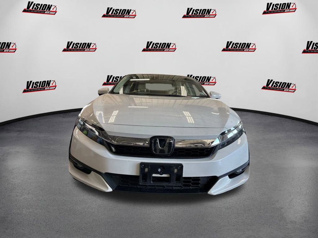 Used 2019 Honda Clarity Base image 2