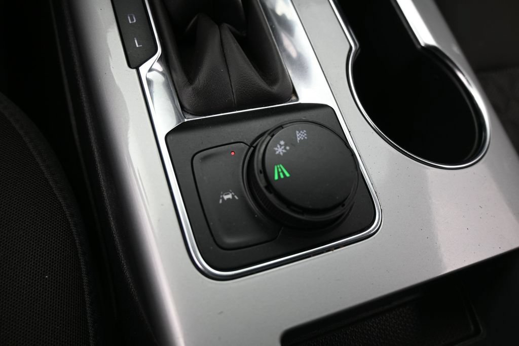 Used 2022 Chevrolet Blazer LT FWD image 22