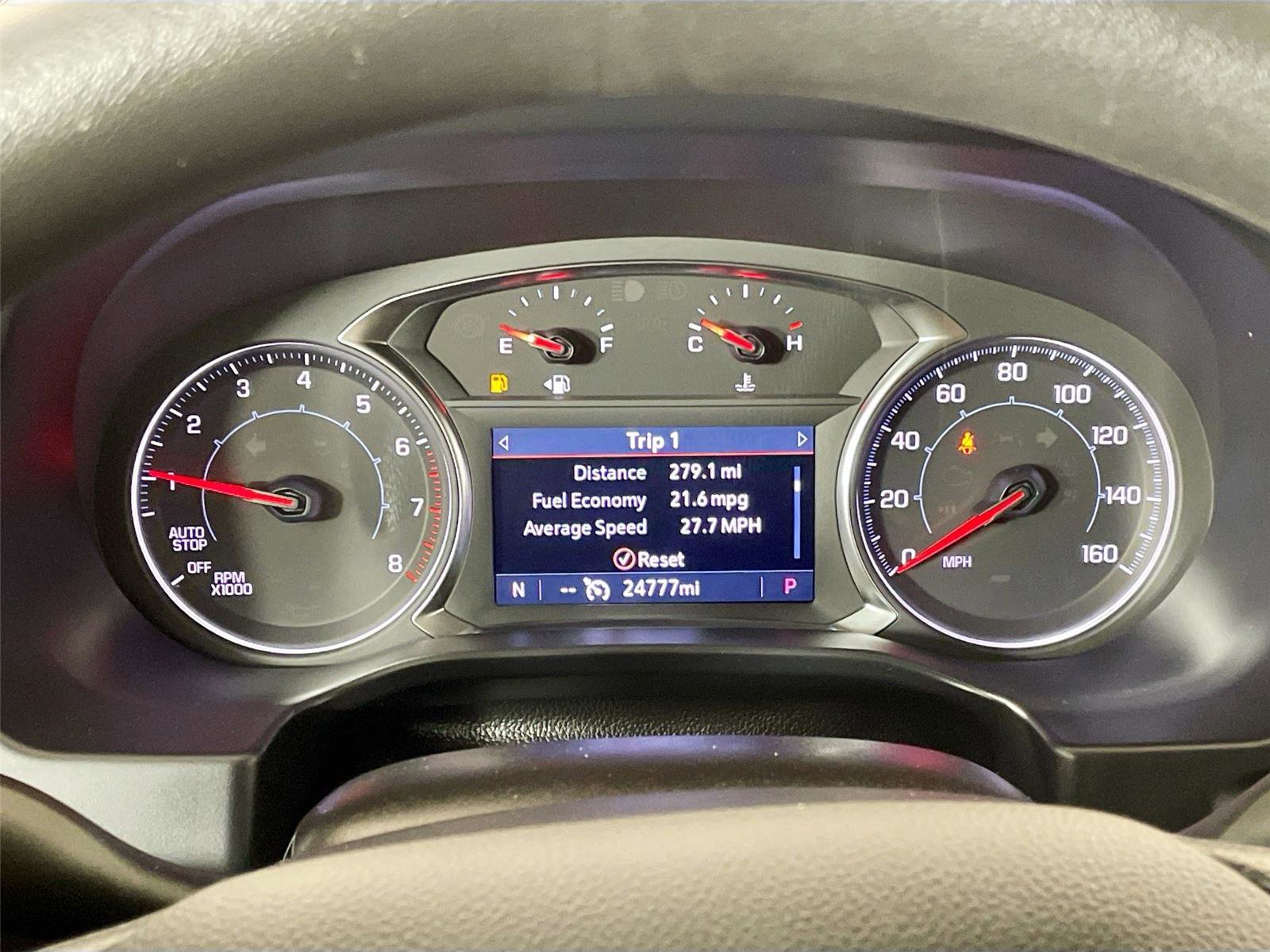 Used 2023 GMC Acadia SLE w/ Driver Convenience Package image 13