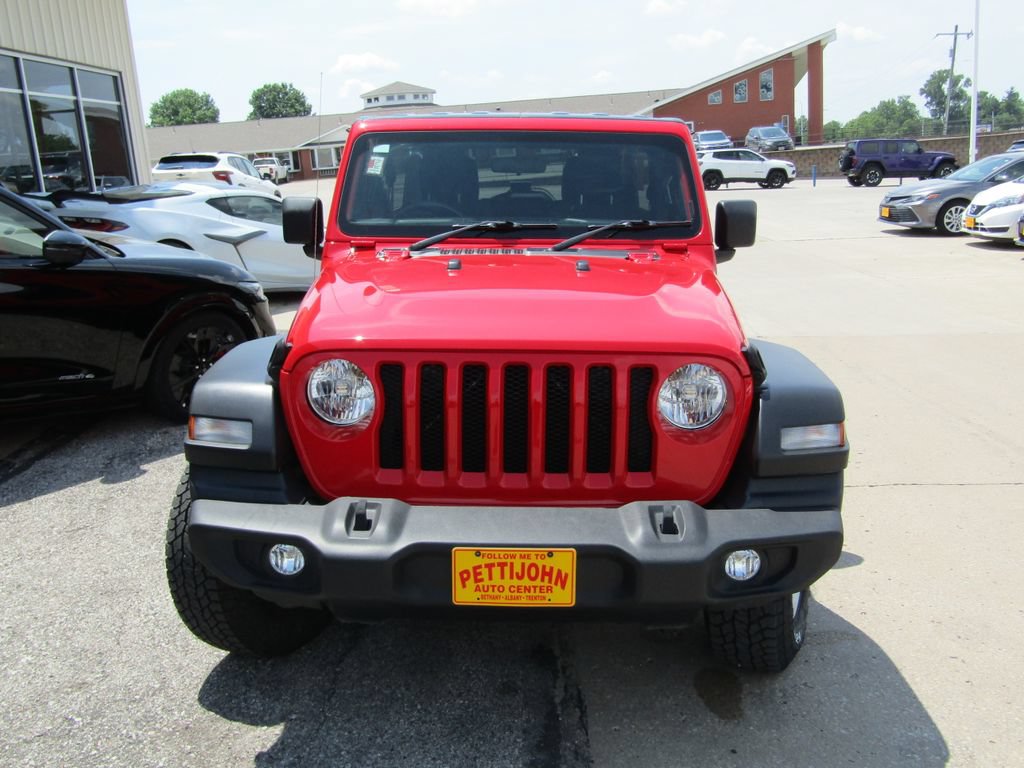 Used 2022 Jeep Wrangler Unlimited Sport AWD/4WD image 13