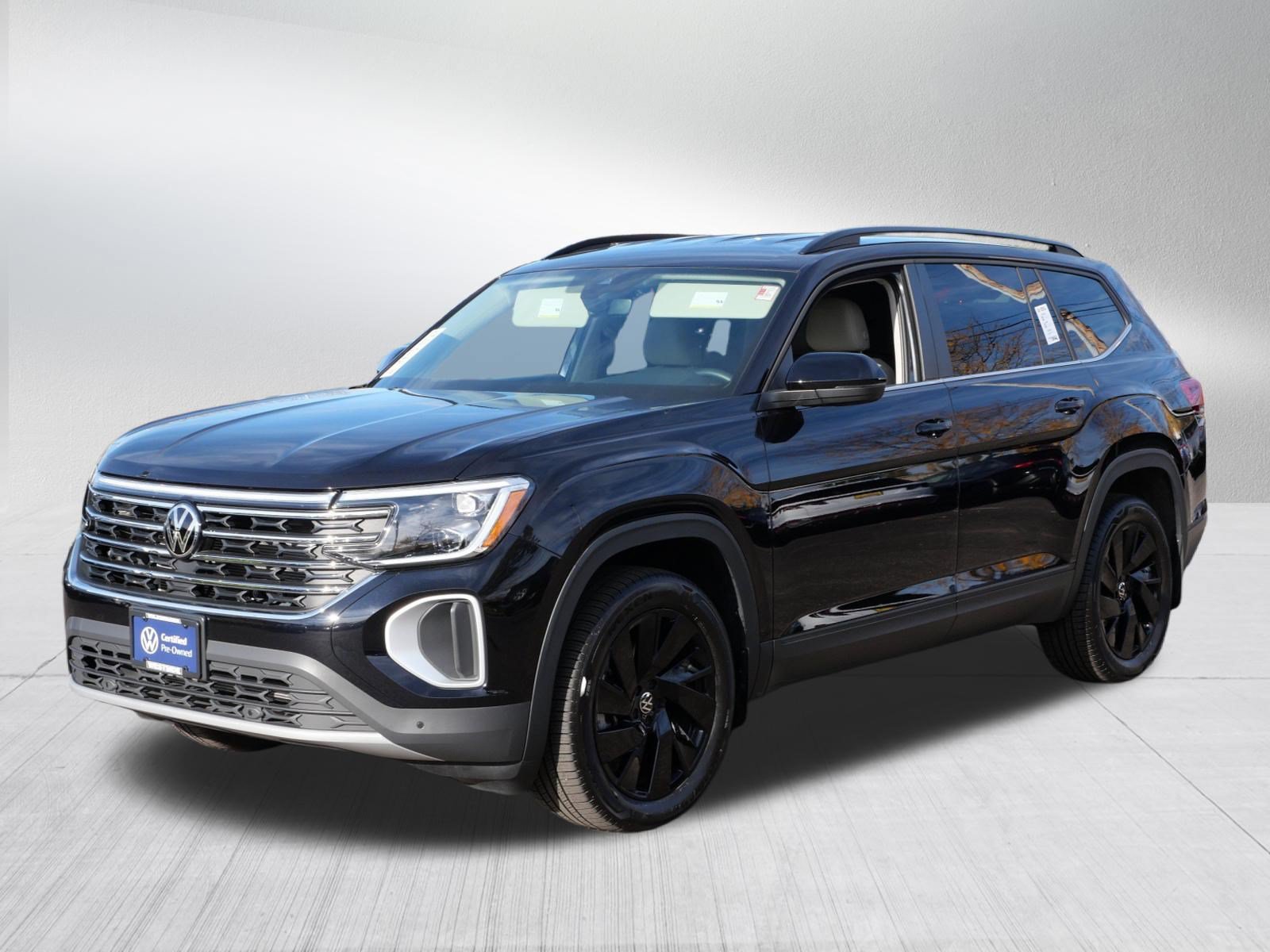 Certified 2026 Volkswagen Atlas SE AWD/4WD image 3