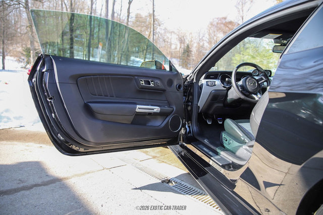 Used 2017 Ford Mustang GT Premium w/ Equipment Group 401A image 37