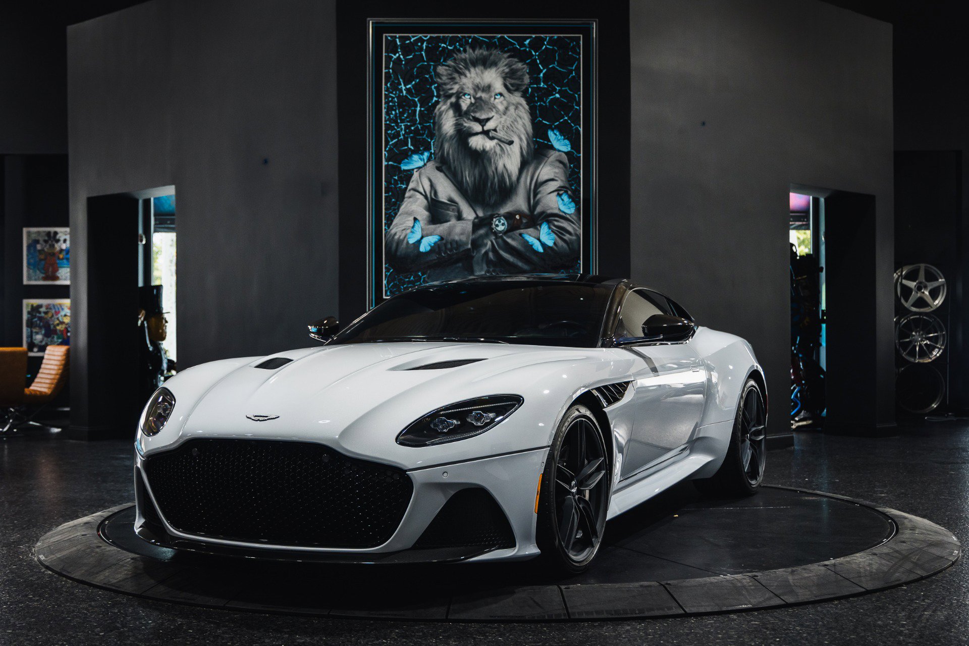 Used 2019 Aston Martin DBS Superleggera